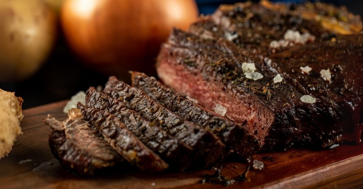 Melhor Que Picanha? Essa Carne É Mais Barata e Fica Incrível no Churrasco