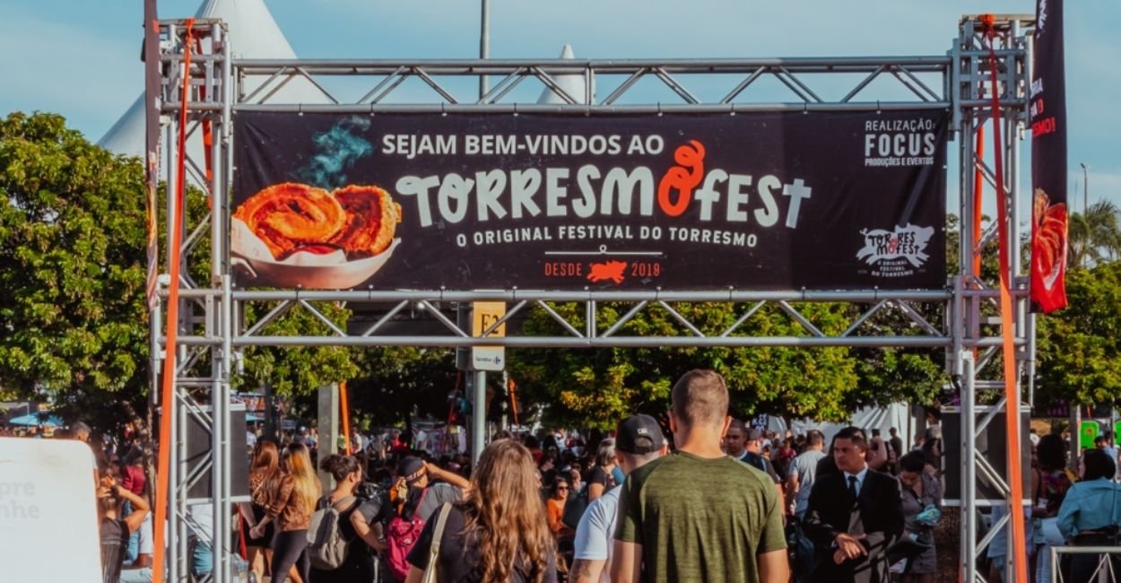 Belém Recebe o Torresmofest: Evento Reúne Gastronomia e Tradição