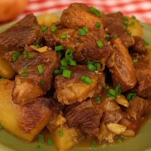 Nos bastidores dos botecos: como fazer vaca atolada com mandioca perfeita