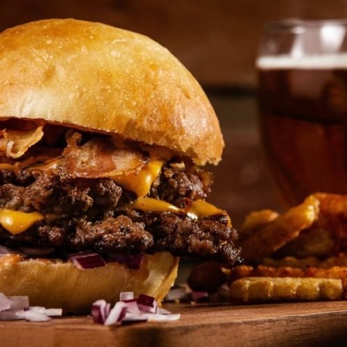 Smash Burger: o que é, como fazer e por que está em alta