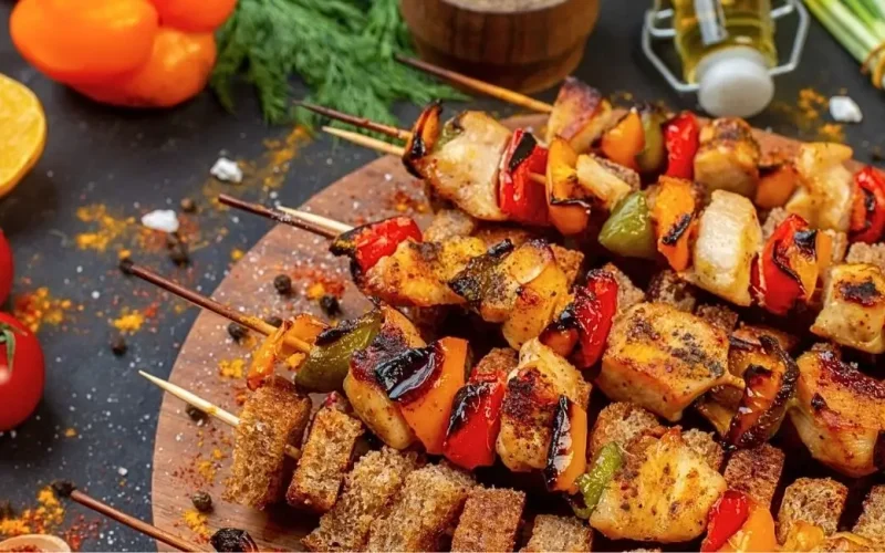 Receita de Espetinho de Frango com Legumes para Churrasco