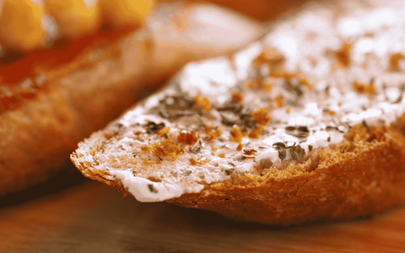 Pão de Alho Recheado na Airfryer: Crocante Por Fora, Cremoso Por Dentro