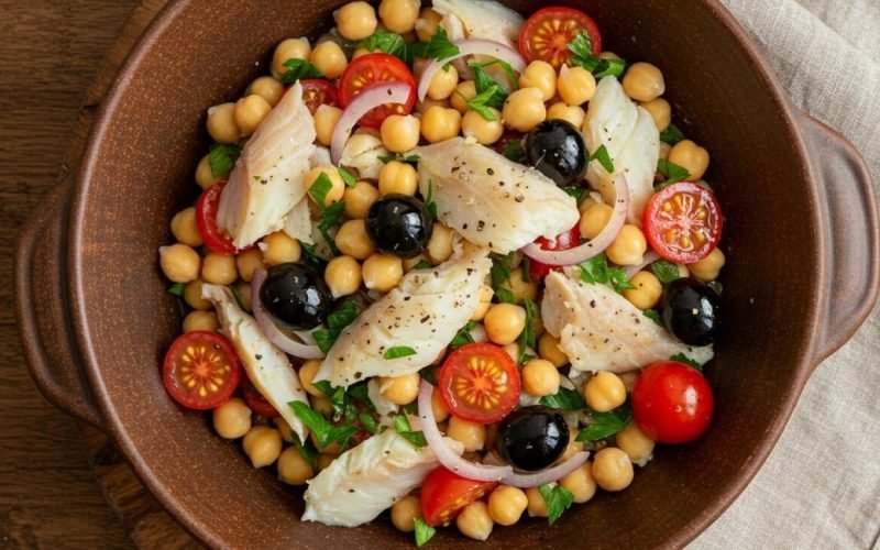 Rápida, nutritiva e perfeita para o frio: a salada de grão-de-bico que abraça por dentro