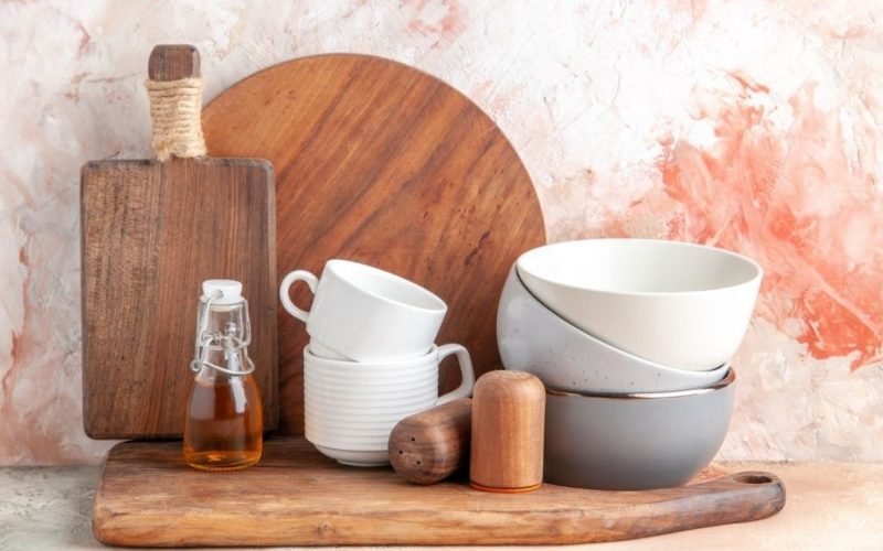 5 trocas simples para reduzir microplásticos na sua cozinha agora mesmo